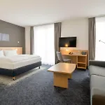 Western 4*