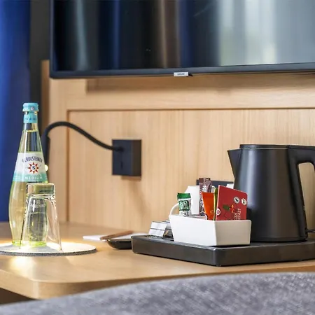 Western Hotel 4*