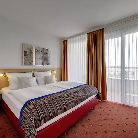Western 4* بابينبورغ