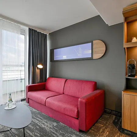Western Hotel 4*